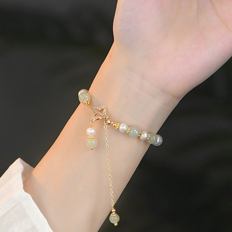 Buddha Stones Hetian Jade Pearl Alloy Four Leaf Clover Pendent Abundance Bracelet BS