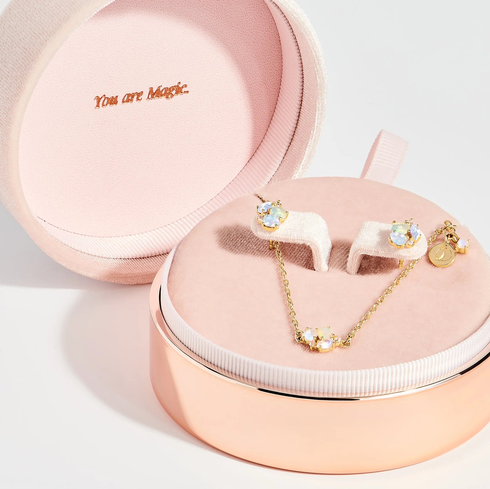 She's Extraordinary - Gift Set Moon Magic
