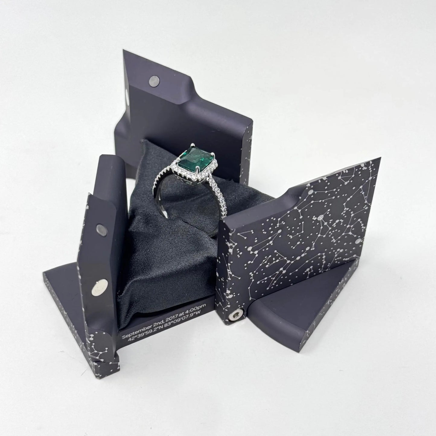 Kinetacube™ Ring Box - Fifth Limited Edition: Colors Degrees of Freedom