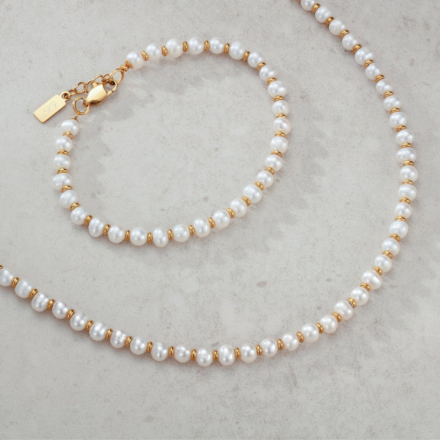 Classic Pearl Set