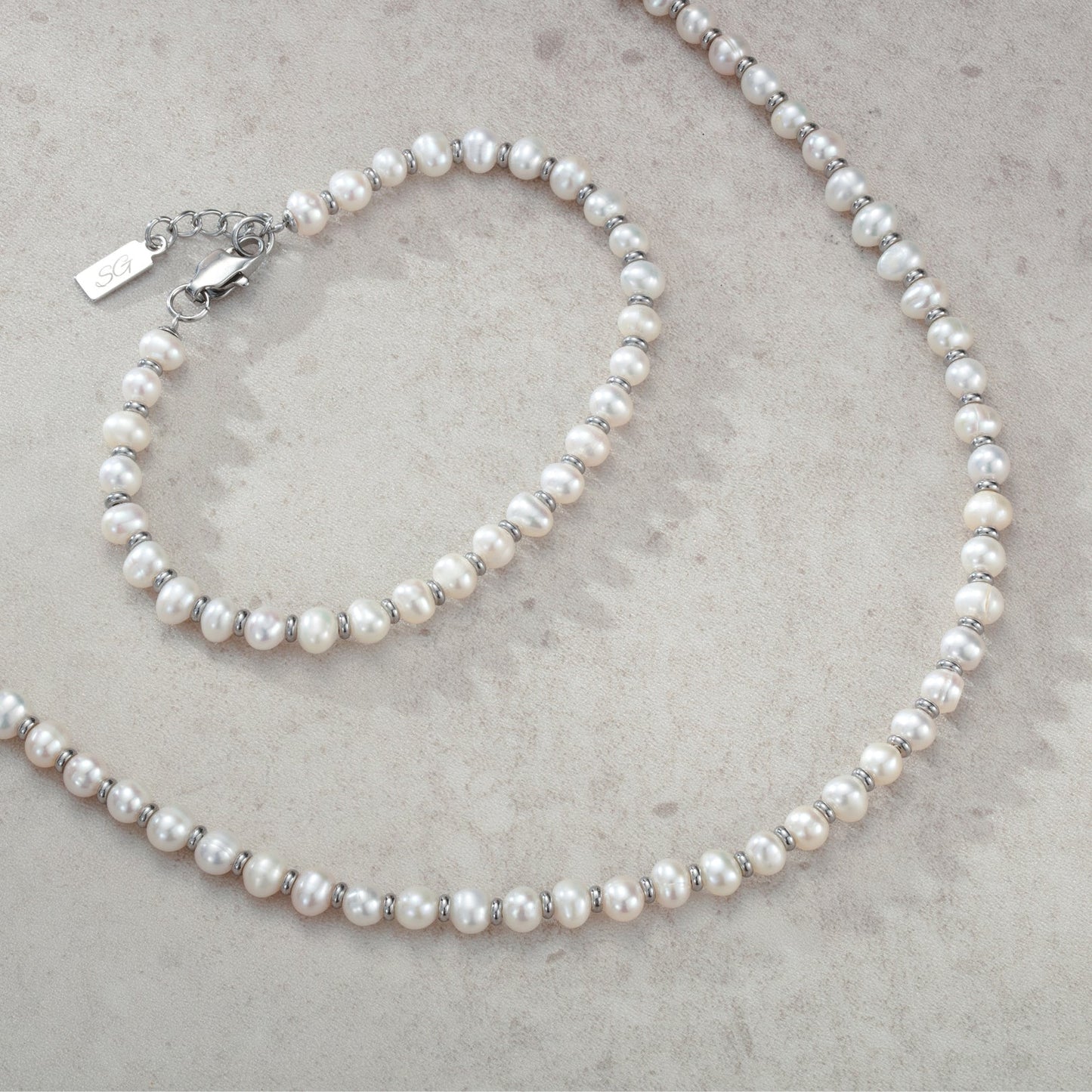 Classic Pearl Set