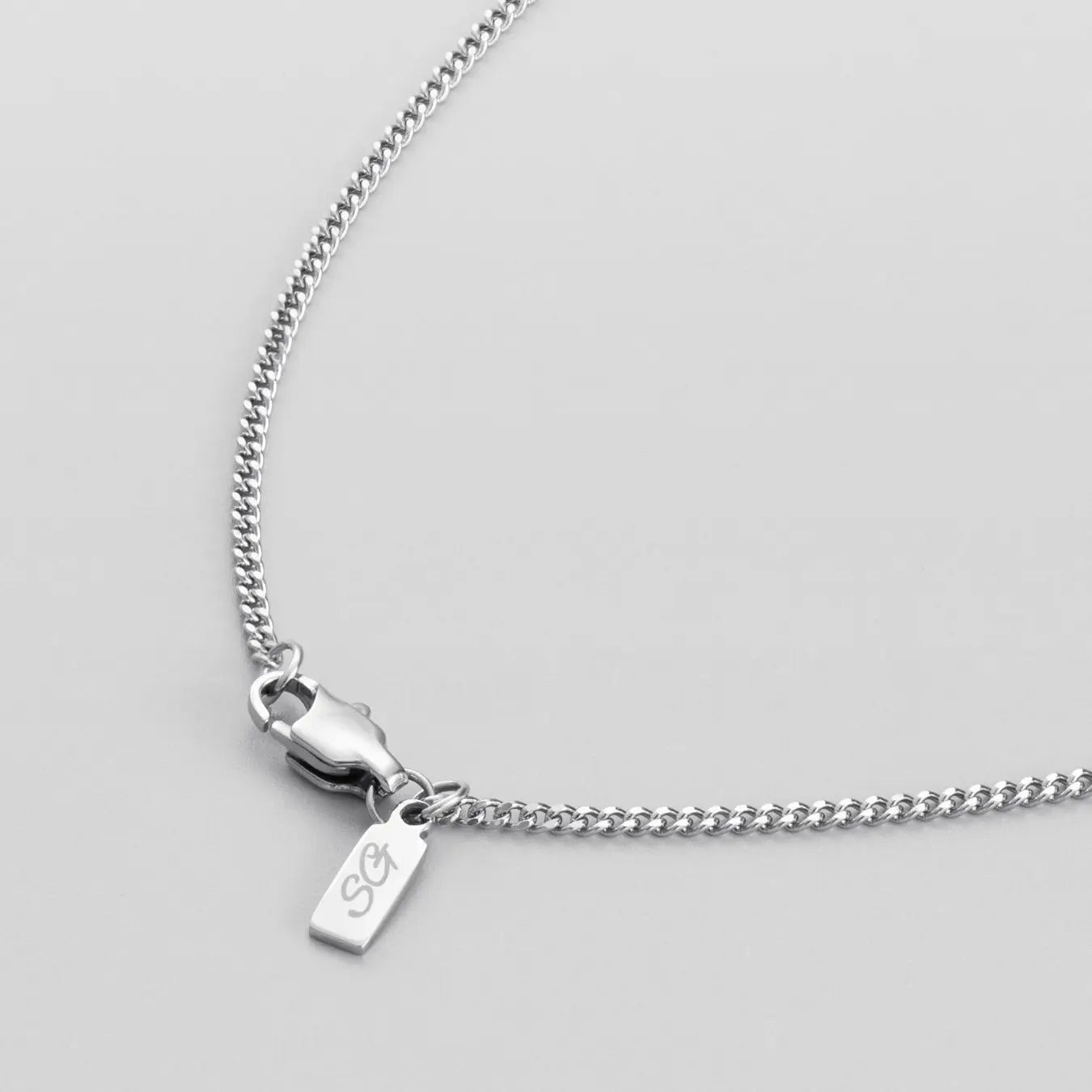 Minimal Curb Chain Sylvian Grant