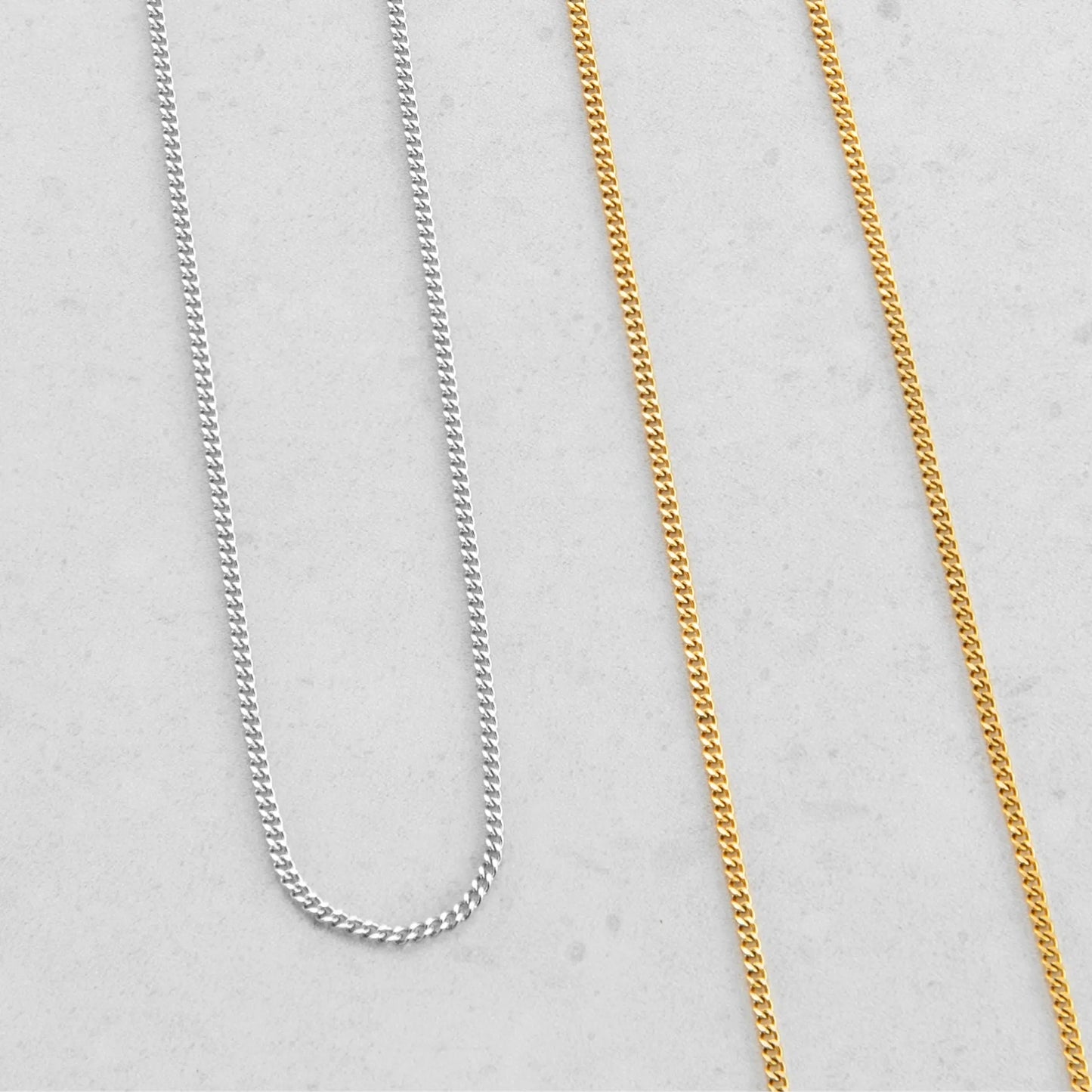 Minimal Curb Chain Sylvian Grant