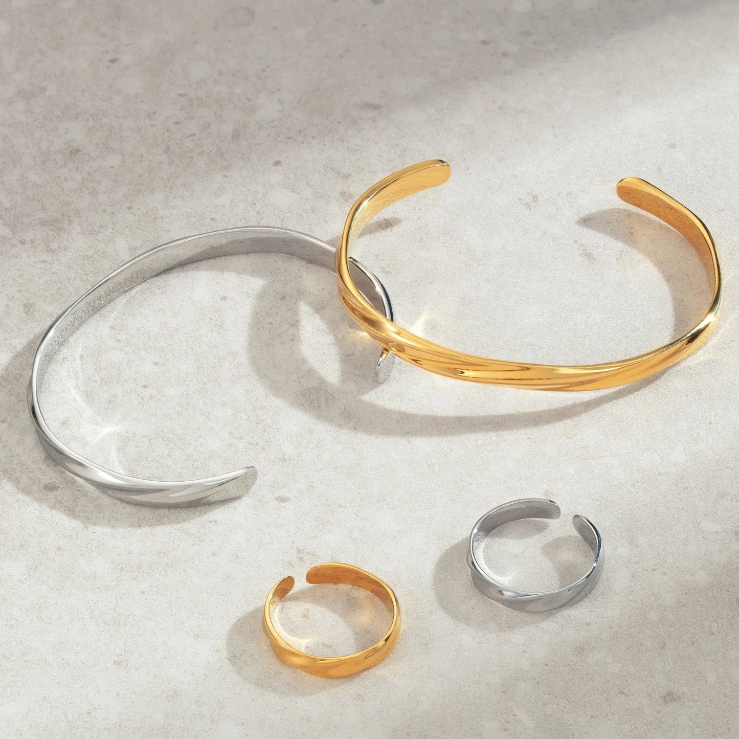 Twisted Unisize Set Sylvian Grant