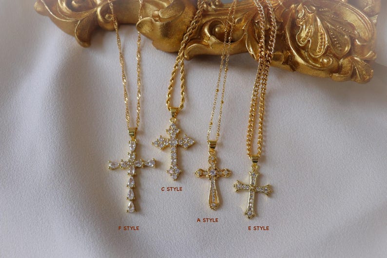 Gold Filled Cross Necklace Gold Religious Cross Charm Unisex Women Men Necklace Pray Christian Faith Pendant WATERPROOF Everyday Jewelry Starymagic