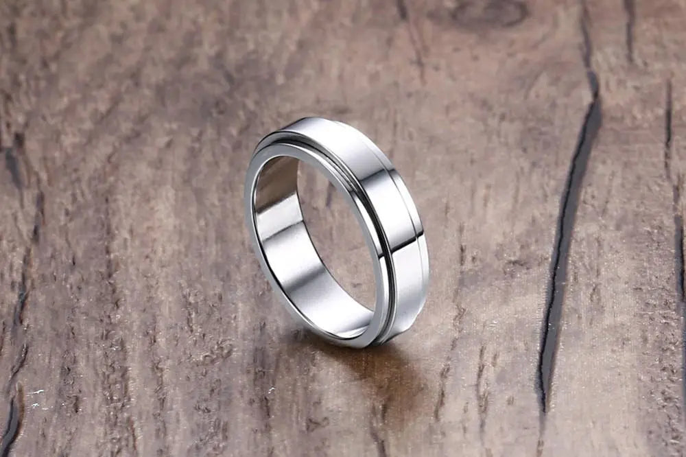 The Kinetic | Minimalist Ring Gifts for Designers