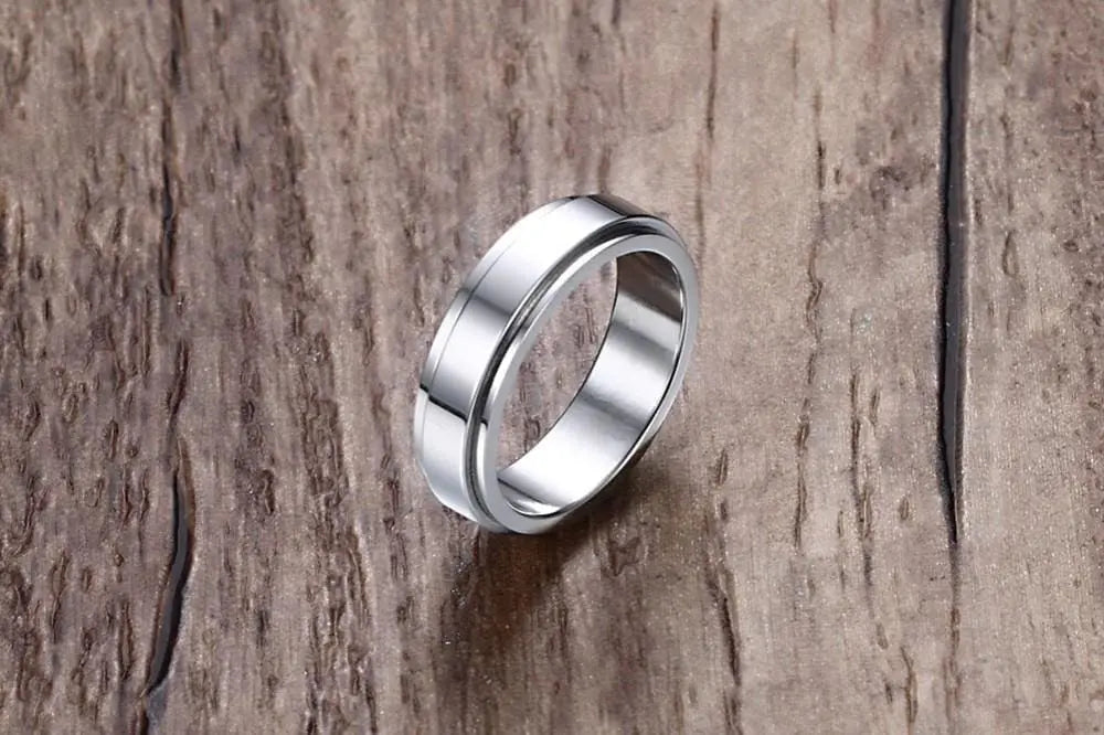 The Kinetic | Minimalist Ring Gifts for Designers