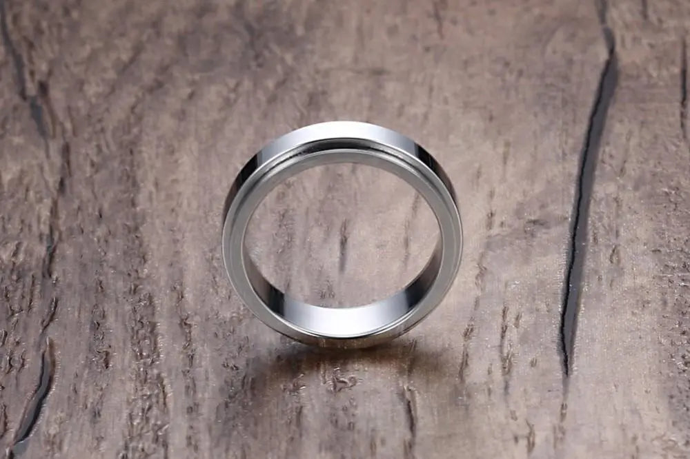 The Kinetic | Minimalist Ring Gifts for Designers