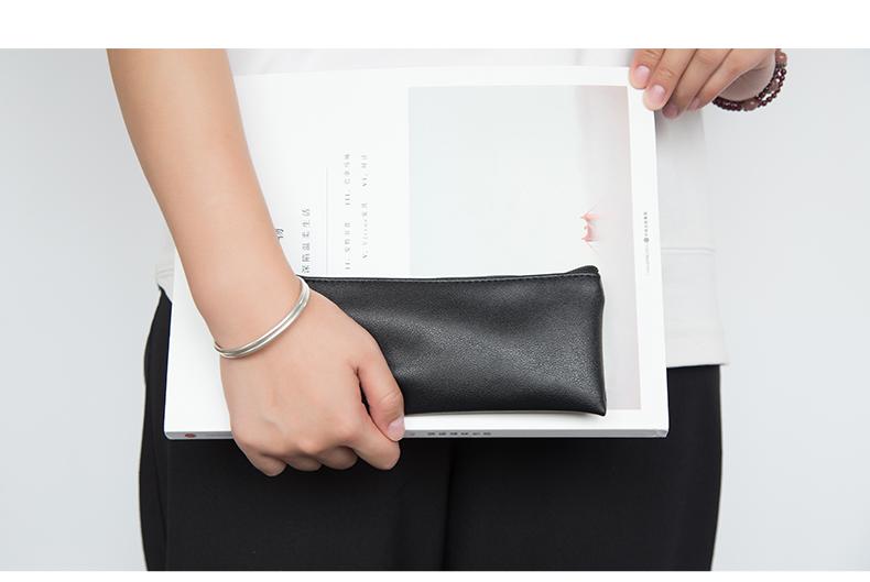 Pastel Pencil Case Gifts for Designers