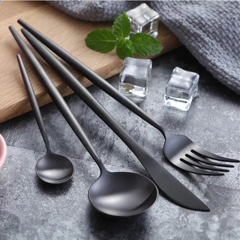 24pcs Minimalist Rose Gold Stainless Steel Cutlery Set Gifts for Designers