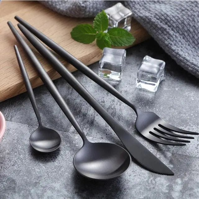 24pcs Minimalist Rose Gold Stainless Steel Cutlery Set Gifts for Designers
