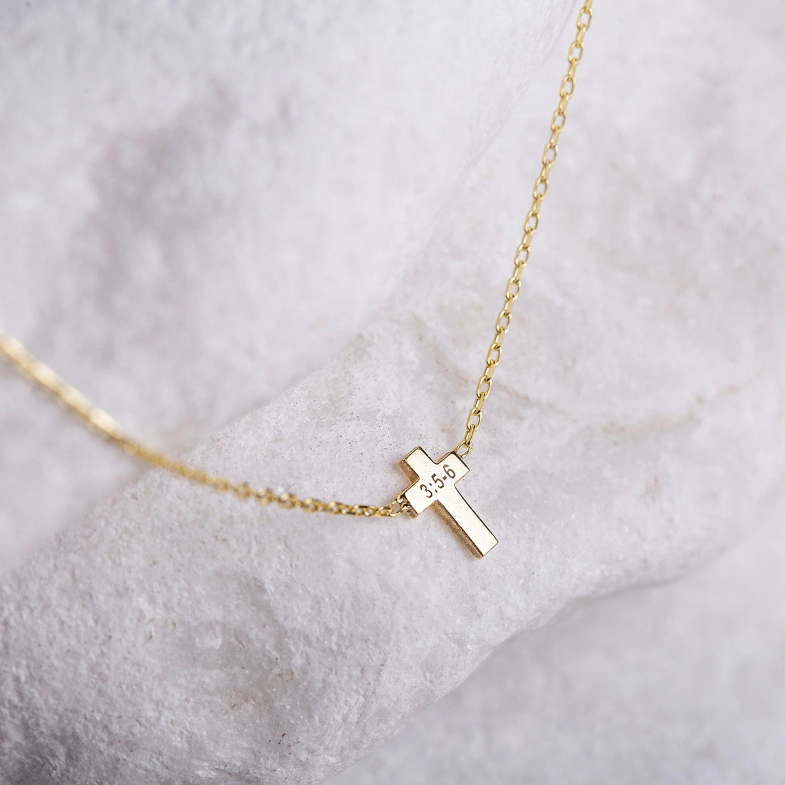 Custom Bible Verse Engraving Cross Necklace product buying guide