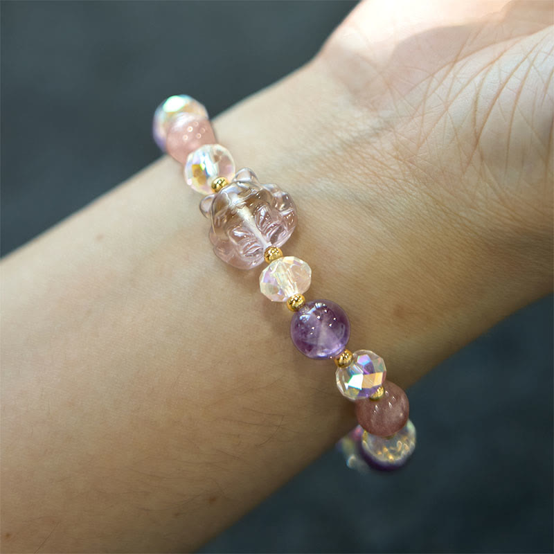 Bracelet renard à neuf queues en cristal blanc et améthyste et quartz fraise soulage le stress 