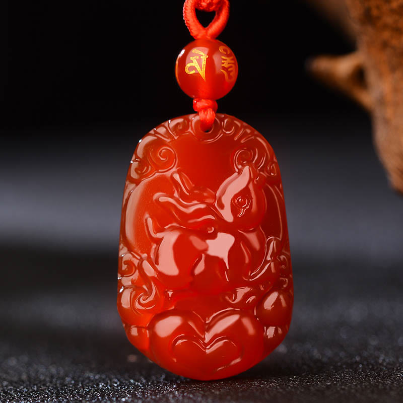 Collier pendentif porte-bonheur en agate rouge avec pierres de Bouddha et signe du zodiaque chinois