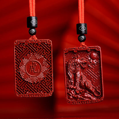 Collier pendentif rectangulaire calme en pierres de Bouddha et zodiaque chinois en cinabre