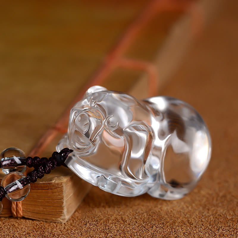 Collier pendentif de protection en cristal blanc avec pierres de Bouddha et signe du zodiaque chinois