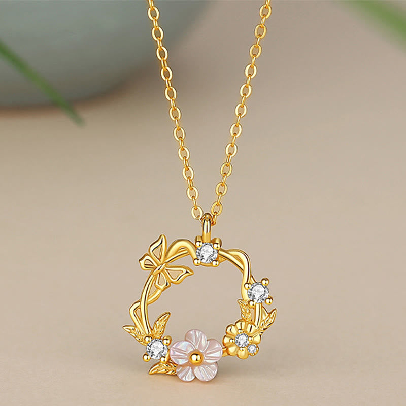 Collier avec pendentif en argent sterling 925 et zircone cubique, coquillage, papillon, fleur de pêcher, bénédiction