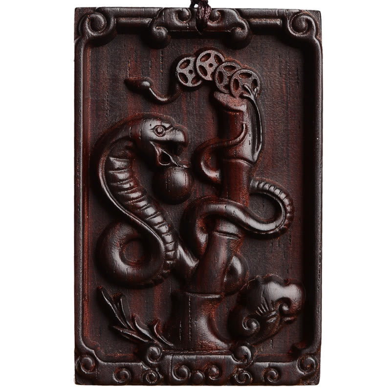 Collier pendentif calme en bois de santal rouge avec petites feuilles du zodiaque chinois et pierres de Bouddha