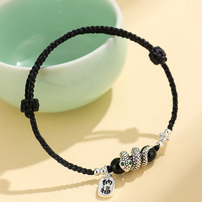 Bracelet porte-bonheur en fil rouge avec pierres de Bouddha et caractère Fu, année du serpent