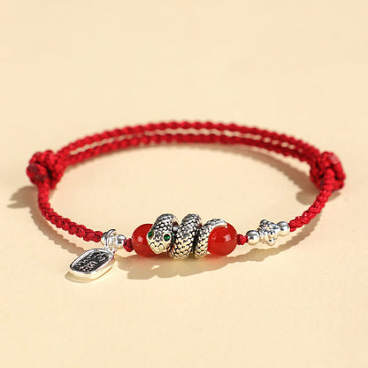 Bracelet porte-bonheur en fil rouge avec pierres de Bouddha et caractère Fu, année du serpent