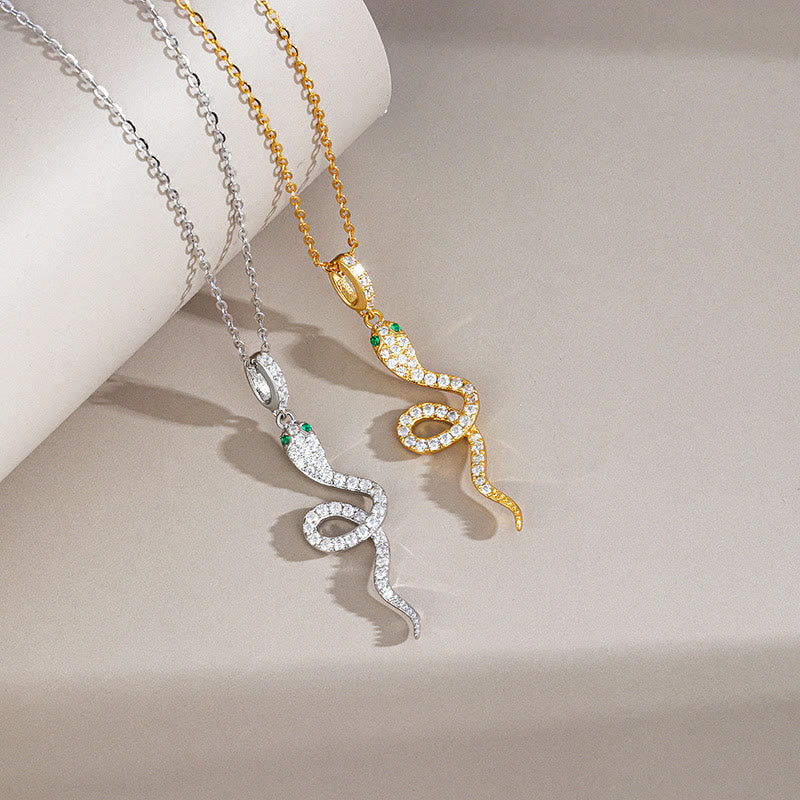 Collier pendentif de protection et de bénédiction en argent sterling 925 avec pierres de Bouddha, année du serpent aux yeux verts 