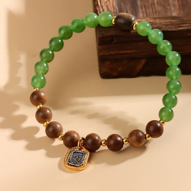 Balance Strength Kalimantan Agarwood Green Chalcedony Zakiram Goddess of Wealth Bracelet