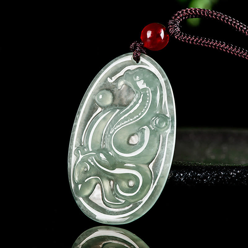 Collier pendentif porte-bonheur ovale en jade naturel de Bouddha Stones, Année du Serpent