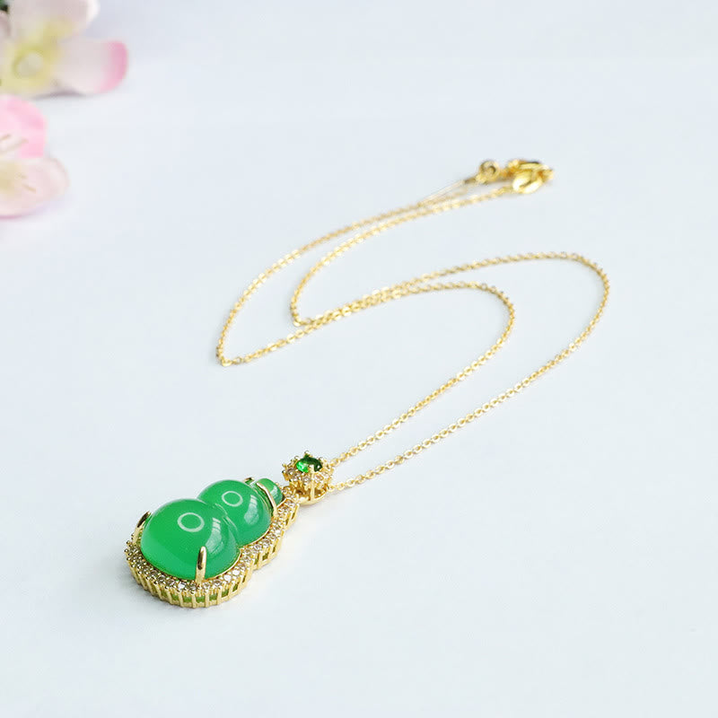 Buddha Stones Green Chalcedony Gourd Pendant