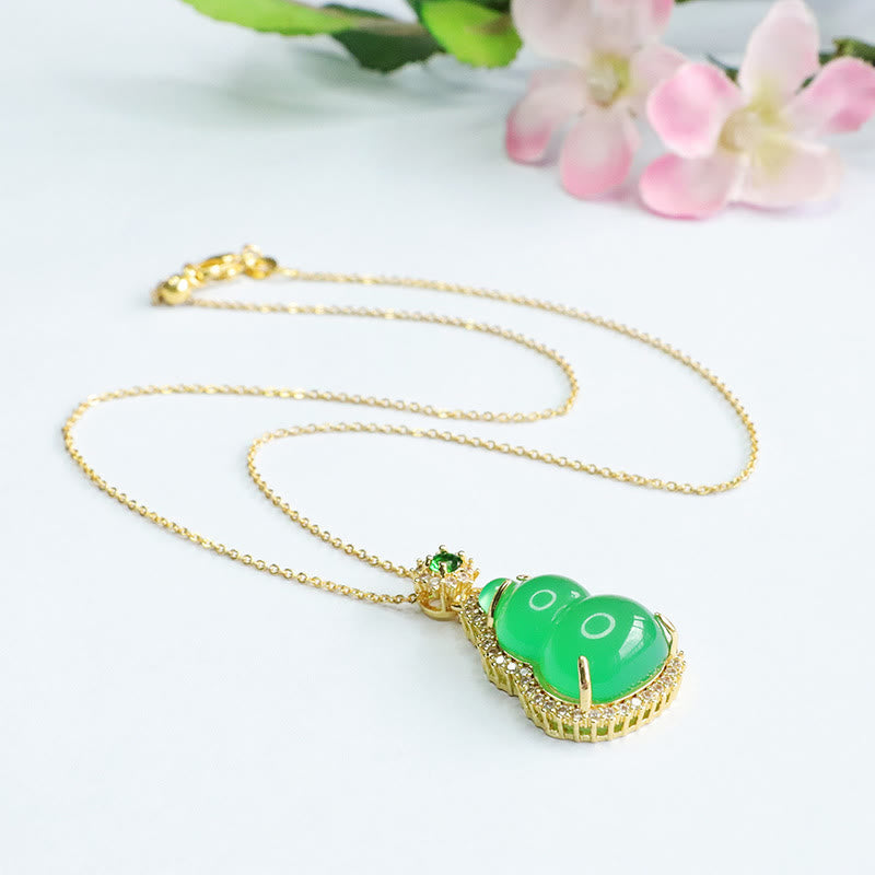 Pendentif en calcédoine verte Buddha Stones