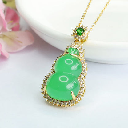 Pendentif en calcédoine verte Buddha Stones