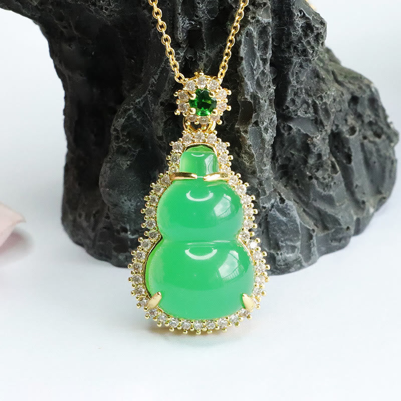 Buddha Stones Green Chalcedony Gourd Pendant