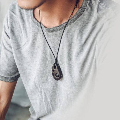 Collier pendentif en obsidienne creuse incrustée de pierres de Bouddha, bois d'ébène, paix et calme 