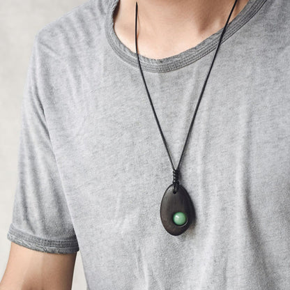 Collier pendentif en aventurine verte et bois d'ébène avec pierres de Bouddha, paix et calme 