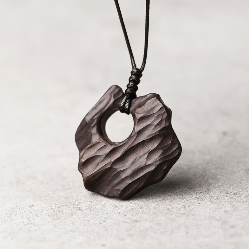 Collier pendentif en bois d'ébène creux de forme irrégulière, pierres de Bouddha, équilibre de la paix 