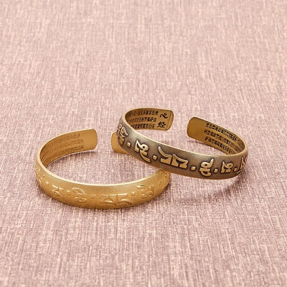 Bracelet porte-bonheur en cuivre avec les six mots véritables « Om Mani Padme Hum » et le Sutra du cœur