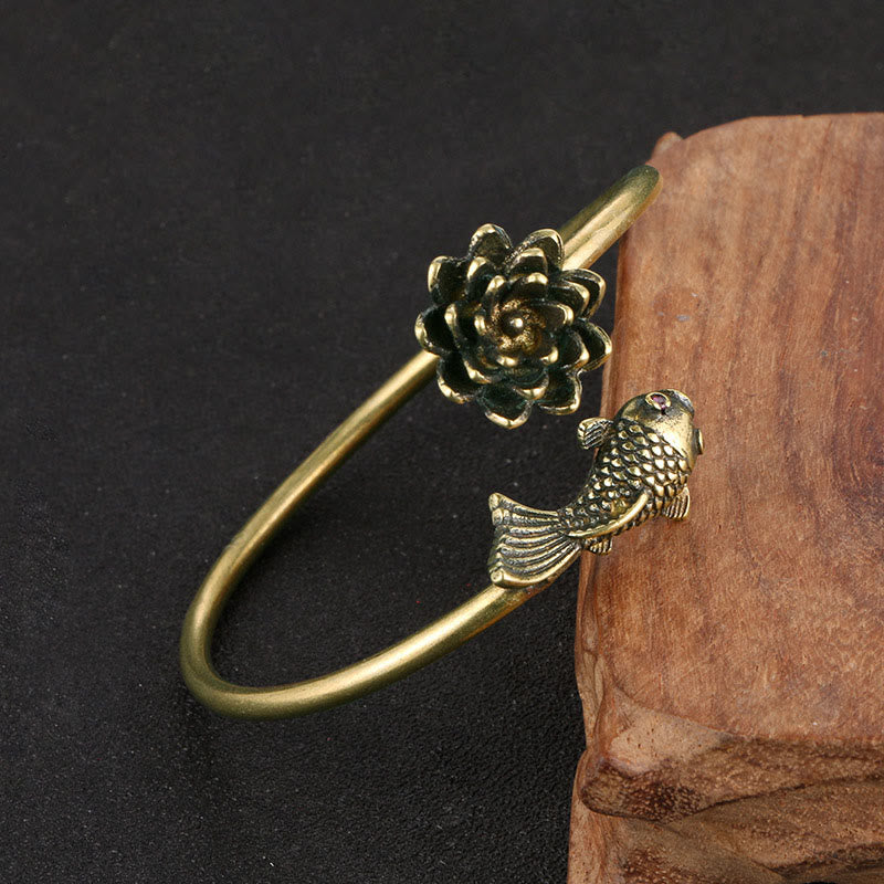 Bracelet porte-bonheur en cuivre avec pierres de Bouddha, fleur de lotus, poisson koï