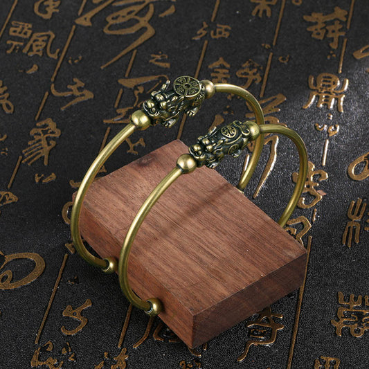 Bracelet jonc en cuivre avec pierres de Bouddha Pi Xiu et boussole Fu