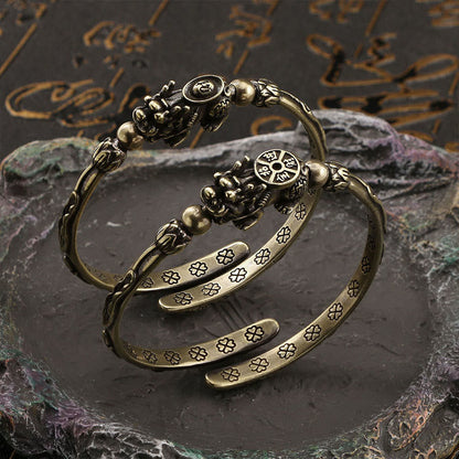 Bracelet porte-bonheur en cuivre avec pierres de Bouddha Pi Xiu et lingot de pièce de monnaie