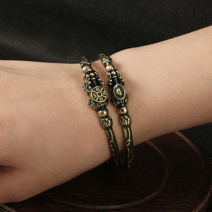 Bracelet porte-bonheur en cuivre avec pierres de Bouddha Pi Xiu et lingot de pièce de monnaie