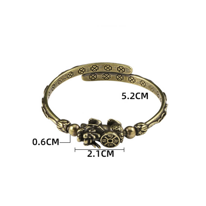 Bracelet porte-bonheur en cuivre avec pierres de Bouddha Pi Xiu et lingot de pièce de monnaie