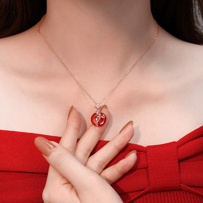 Collier pendentif en argent sterling 925 avec pierre de Bouddha, agate rouge, cadenas Ruyi, poisson koï, boucle de paix, calme
