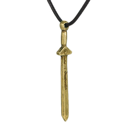 Collier pendentif vintage en cuivre avec épée et équilibre Yin Yang en pierres de Bouddha 