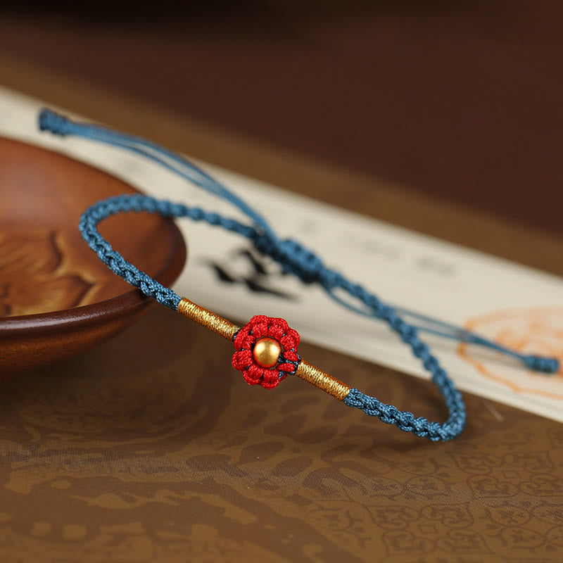 Bracelet en corde fait main avec mini perles en or 999 et motif floral, protection et chance 