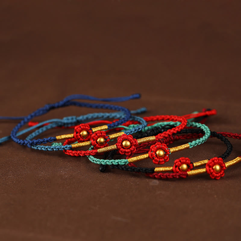 Bracelet en corde fait main avec mini perles en or 999 et motif floral, protection et chance 