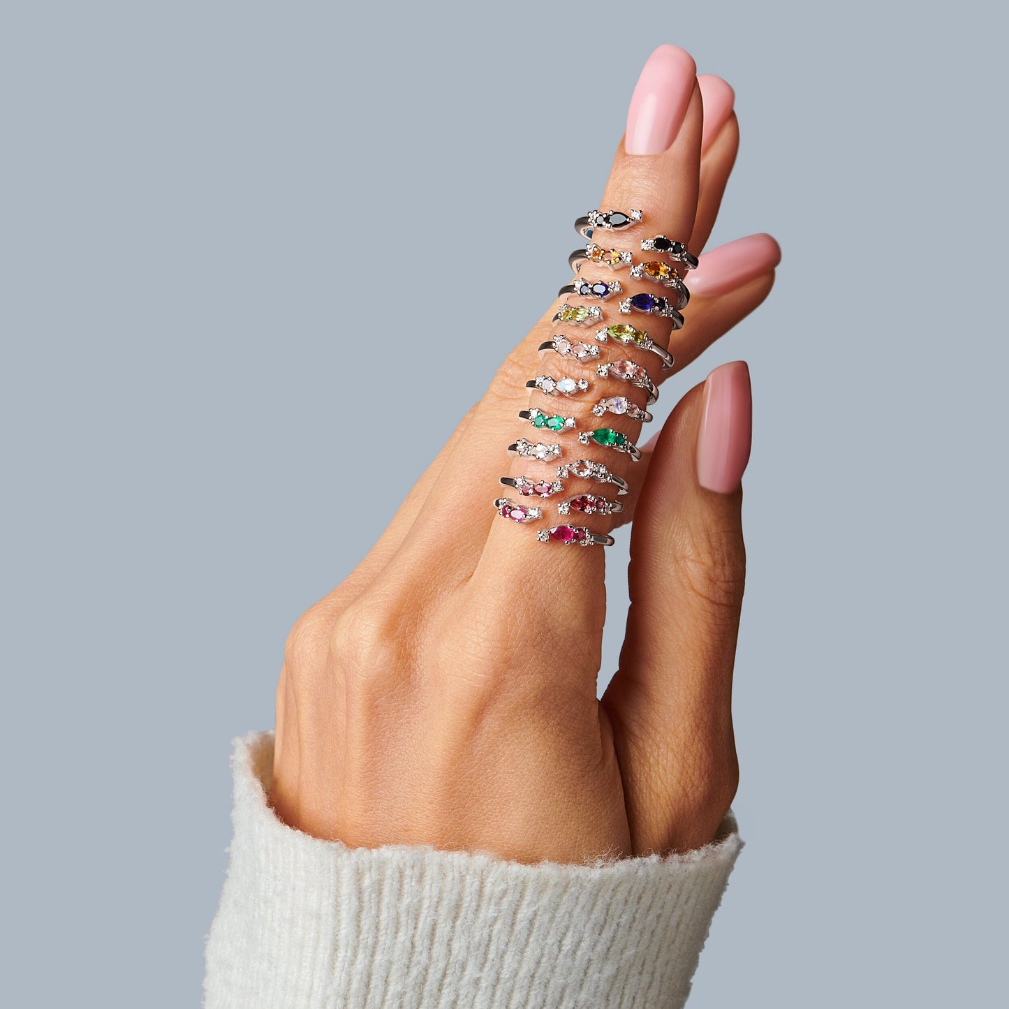 Bague ajustable en rubis Flourish - Pierre de naissance de juillet