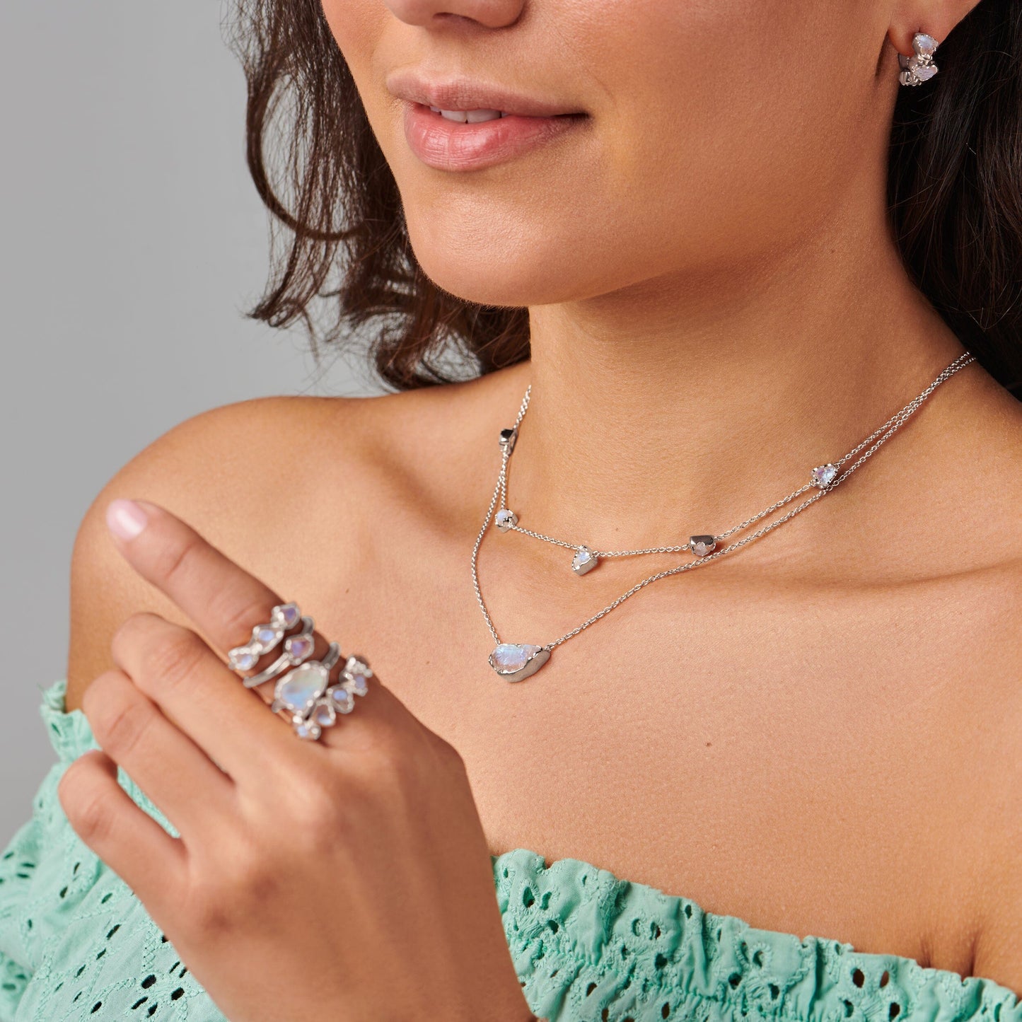 Collier en cristal brut - Pierre de lune sacrée