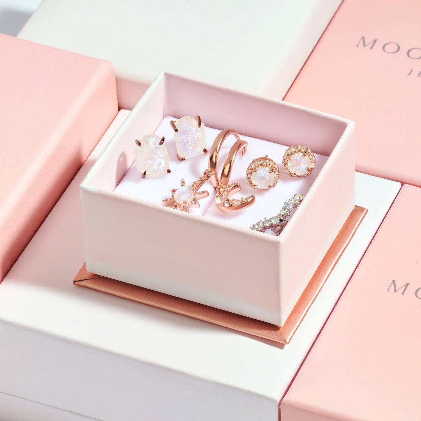 Coffret Mystère - Cinq Assortis (d'une valeur allant jusqu'à 400 $)