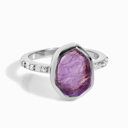 Bague en cristal brut – Améthyste hypnotique