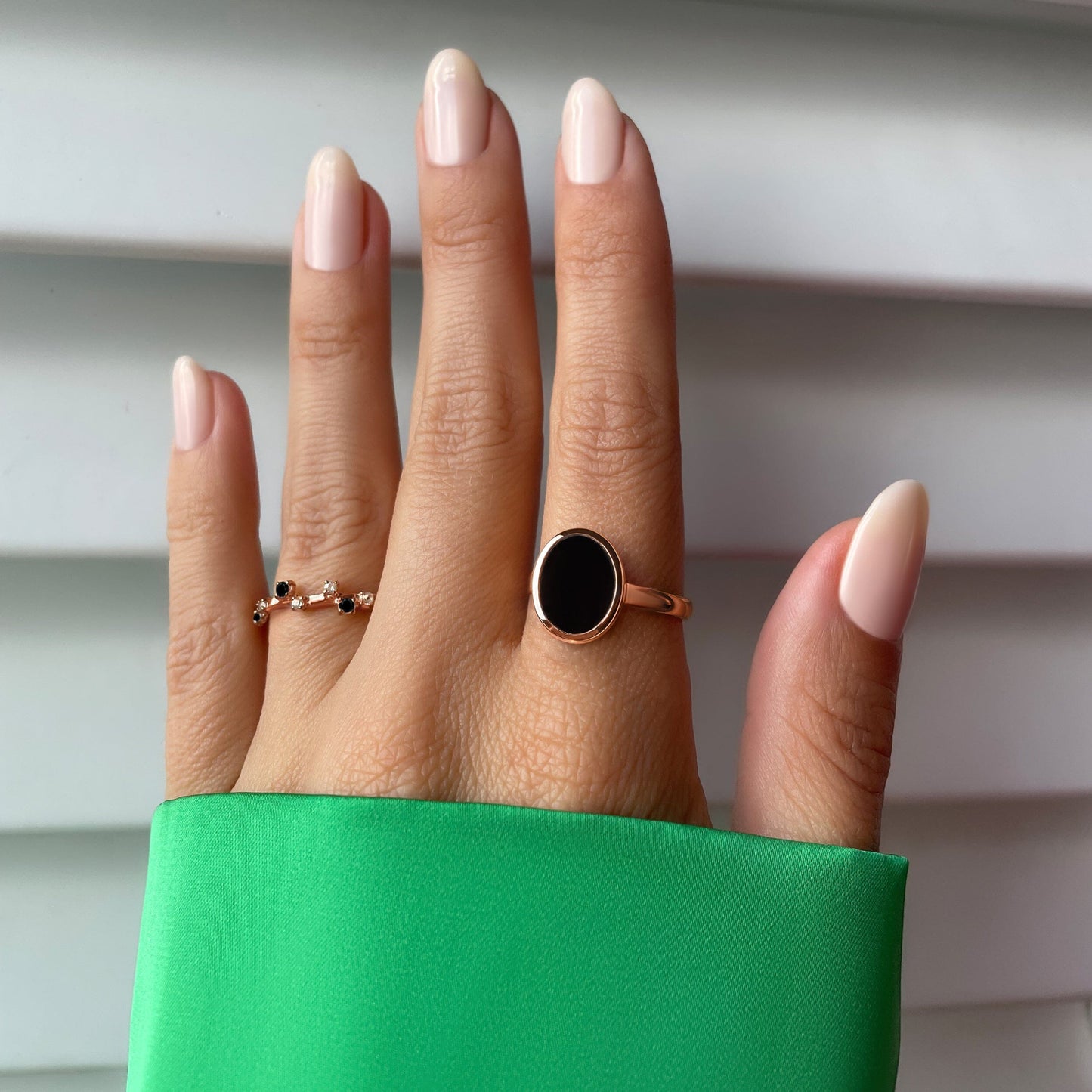 Bague en onyx noir et anneau Stardust