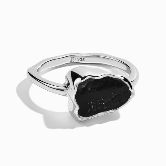 Bague en cristal brut – Obsidienne noire sacrée